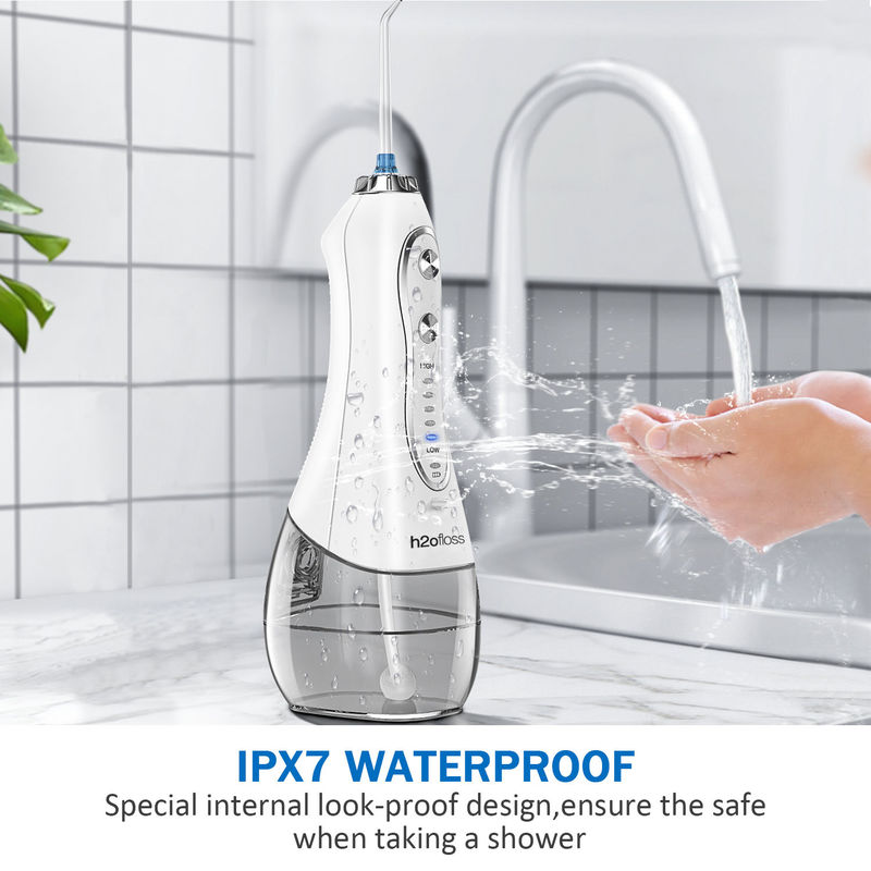 Household Battery Operated Water Picks , IPX7 cordless dental flosser